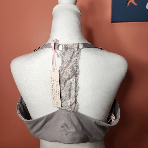 NWT Victoria's Secret Body by Victoria Racerback Perfect Coverage Bra - Size 44D - Picture 2 of 12